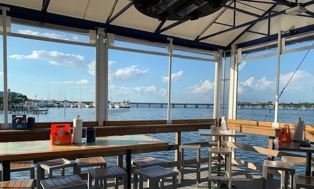 Anna Maria Oyster Bar – An Amazing Experience