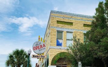 The Bizarre Bazaar – Antiques and More