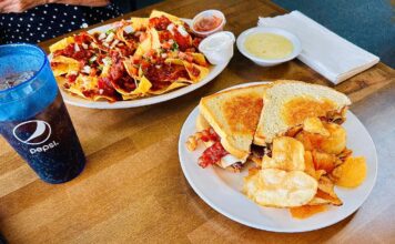 Pedro’s Bar & Grill – An Unexpected Surprise Lunch at Pedros Bar & Grill