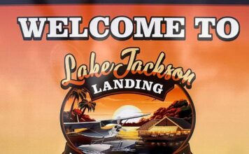 Landing at Lake Jackson – A New Treat